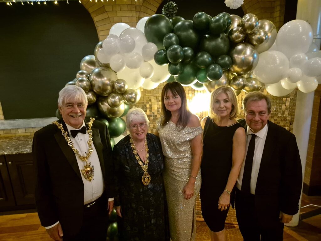 (Left to Right): The Right Worshipful Lord Mayor of the City and County of Swansea, Councillor Paxton Hood-Williams, and Lady Mayoress, Patricia Hood-Williams; CEO of Popham Kidney Support, Joanne Popham; Charity ambassadors, Sian Lloyd & Kev Johns.