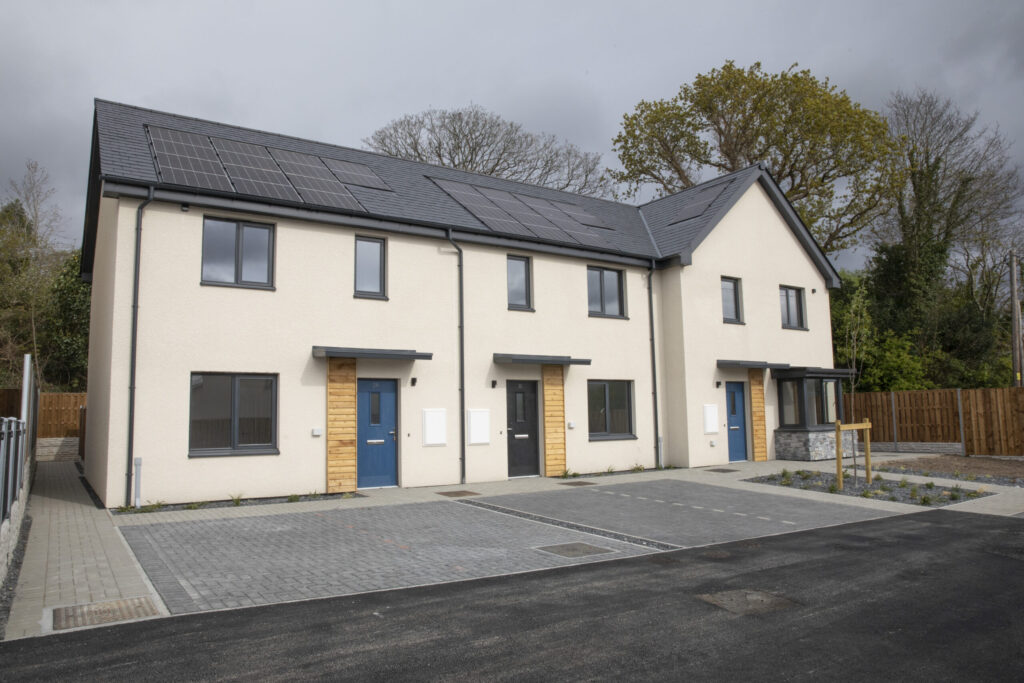 ClwydAlyn residents sign up at Penrhyndeudraeth
