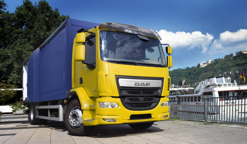 20140218-DAF-LF-Euro-5