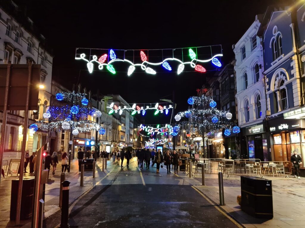 Floodlighting-Electrical-install-Cardiff-Christmas-lights-002