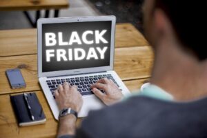 black-friday-4645768_1920 (002)