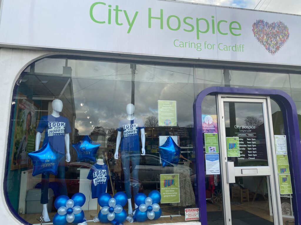 City-Hospice-dedicate-Rhiwbina-store-window-to-For-Hobbsy-Challenge