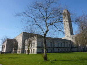 Guildhall_and_Brangwyn_Hall,_Swansea (1)