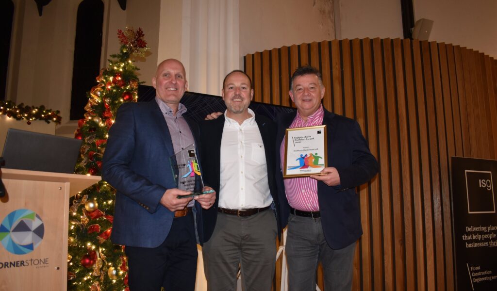 Dudley's Aluminium receive the Supply Chain Partner of the Year award for Wales from ISG