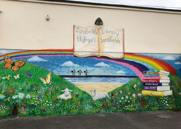 New-mural-at-Sandfields-Library