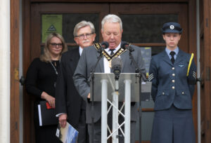 Council Chair Cllr Rob Evans and Mr David Parry Williams, Deputy Lord-Lieutenant of Dyfed.