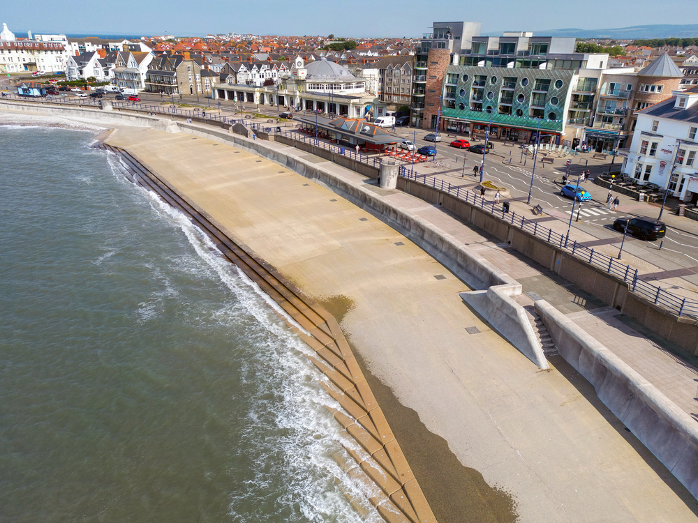 Depositphotos_664521544_S
