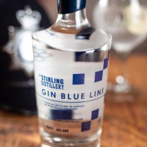 Gin Blue Line Close Up