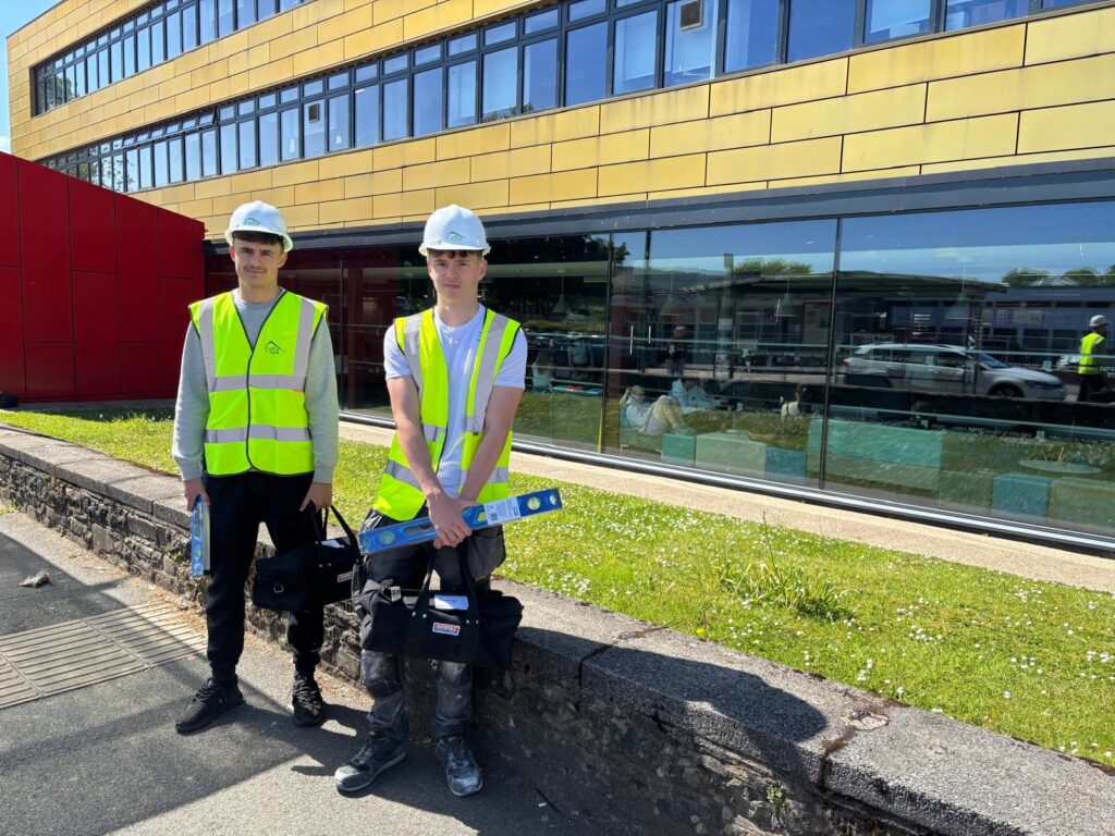 Applications now open for Shared Apprenticeship Scheme in Pembrokeshire.
