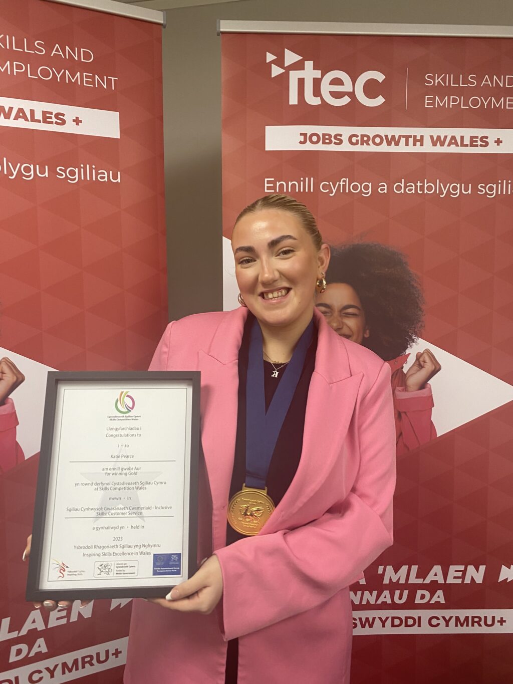 Katie Pearce, 19, wins gold at Skills Competition Wales for Inclusive Skills -Customer Service