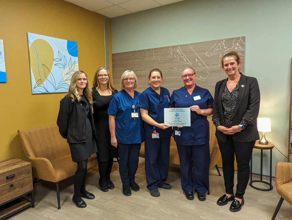 (LtR) The Grange ICU staff Jessica Ryan, Sarah Hayman, Alison Stevens, Lucy Lane, Kathryn Oliver and 2wish founder Rhian Mannings