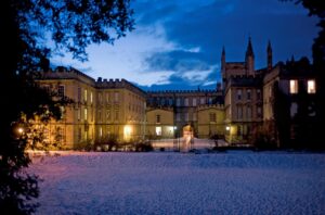 Potter fans can stay in Oxford’s New College this December. Its cloisters and quad feature in the movie The Goblet of Fire. (Image courtesy UniversityRoomscopyright New College.)