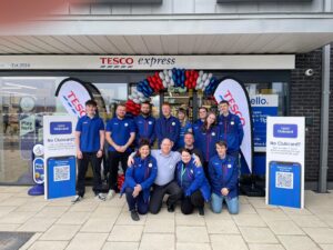 Tesco-Express-Swansea-team